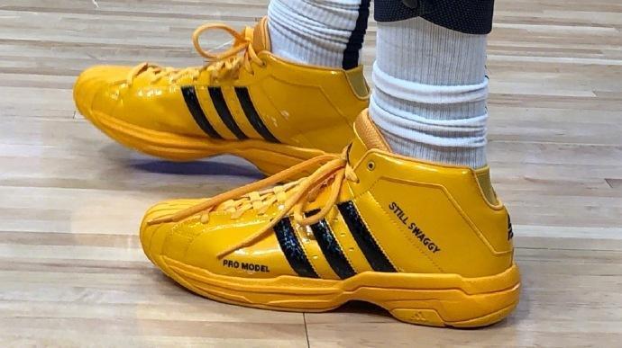 客战海港破门，林加德攻入个人亚冠首球（林加德客战海港破门，斩获亚冠处子球）