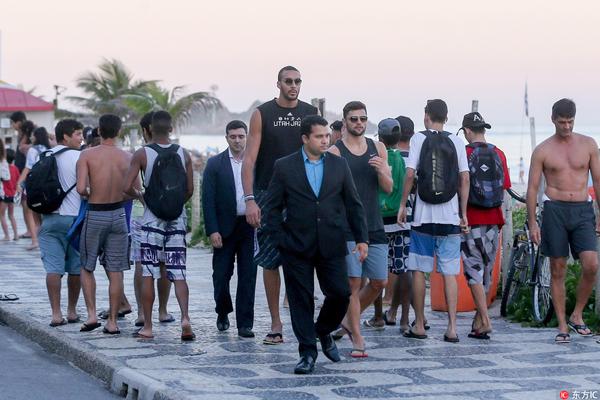 2025中超犯规榜：费利佩60次第一，马莱莱、内内58次并列第二（2025中超犯规榜：费利佩以60次居首，马莱莱与内内各58次并列第二）