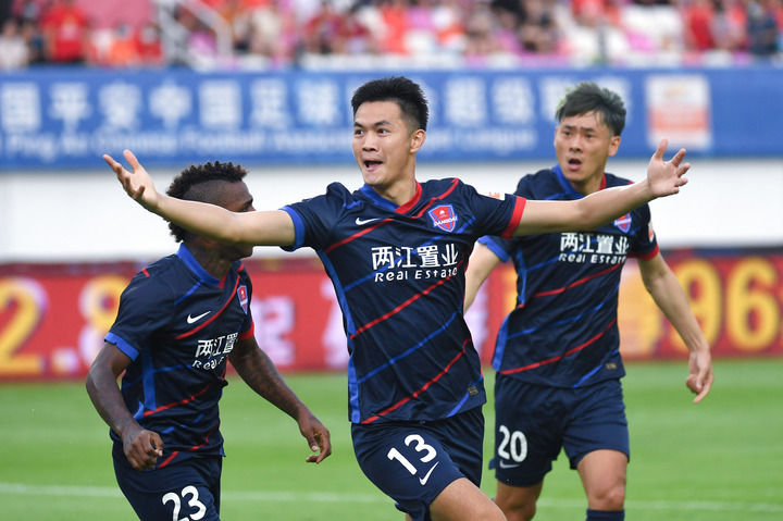 德转33岁+球员身价前10：萨拉赫4500万第1，梅西第7，C罗第9（德转33岁以上球员身价TOP10：萨拉赫4500万居首，梅西第7，C罗第9）