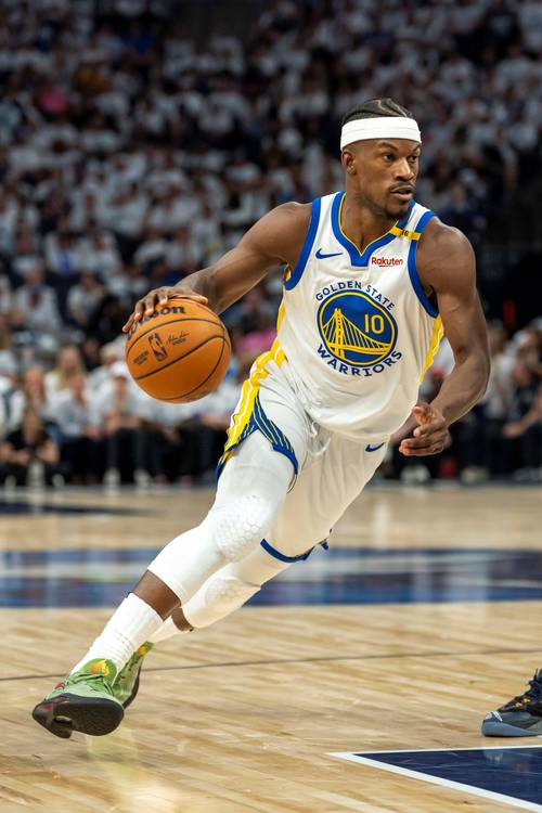 李磊：最遗憾是主场输给申花，有一段时间自己上场都没信心（李磊：主场不敌申花成最大遗憾，一度上场缺乏信心）